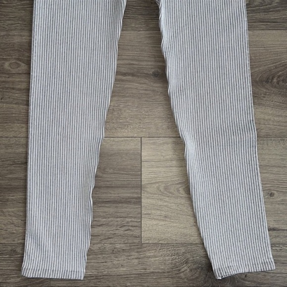 NWT Good American Seamless Core Power Leggings Color White Size Large/X-Large - Picture 7 of 15